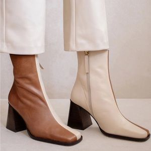 Alohas South Bicolor Boot Size 38